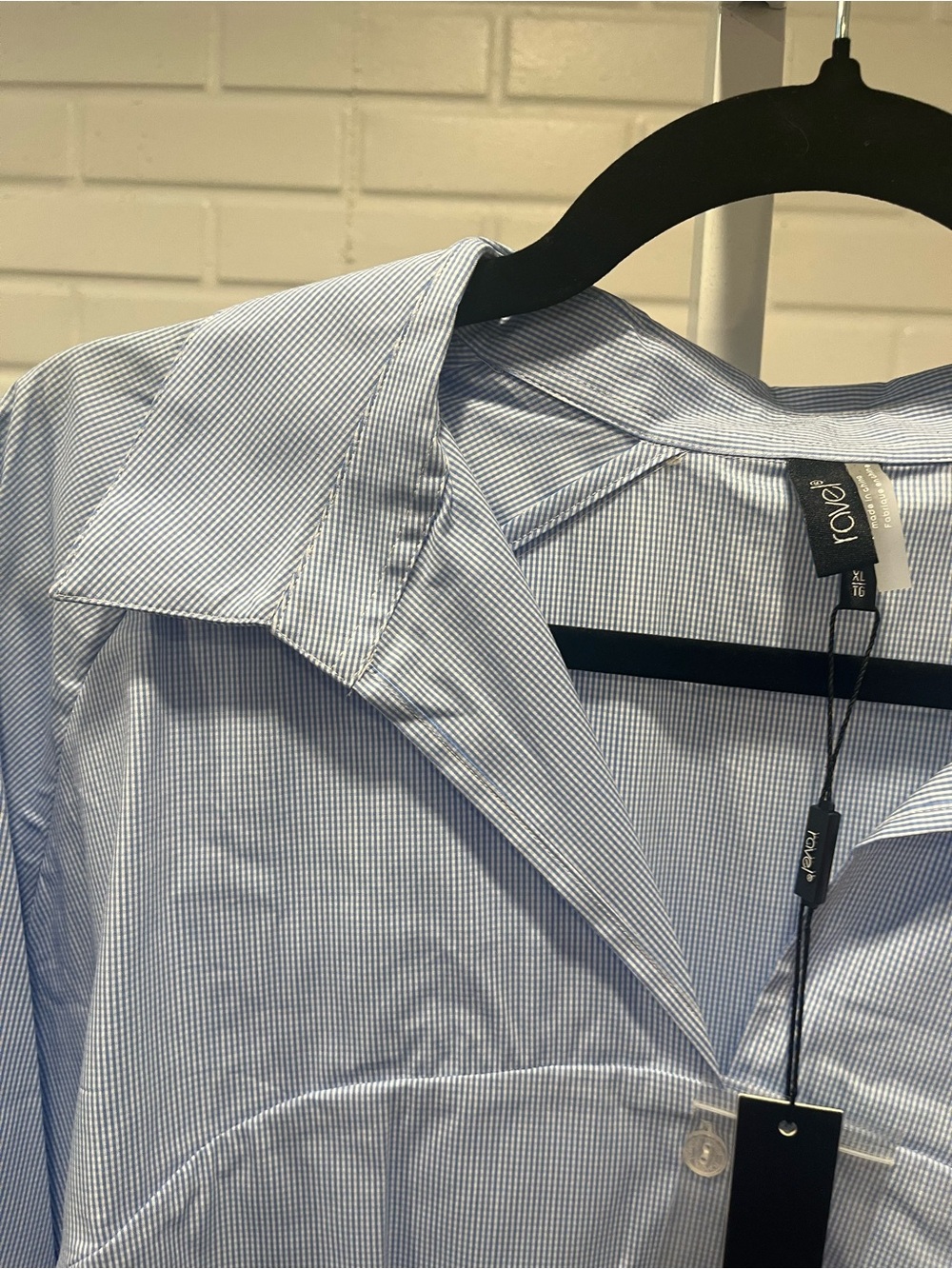 NWT Ravel Light Blue Women's Button-Down Shirt - Picture 8 of 9